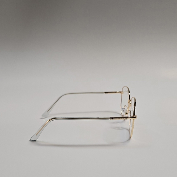 New GUCCI Eyeglasses - Picture 5 of 5